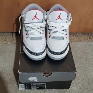 Retro Jordan 3's